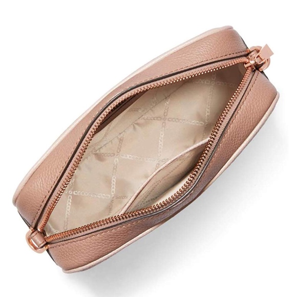 Michael Kors Medium Leather Camera Crossbody Bag - Picture 3 of 6